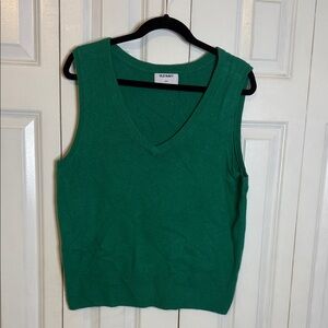 Old Navy Vibrant Green Sweater Vest